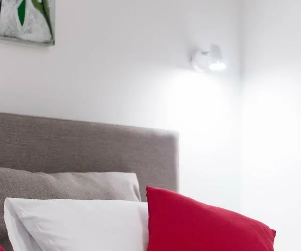 Διαμέρισμα S&s